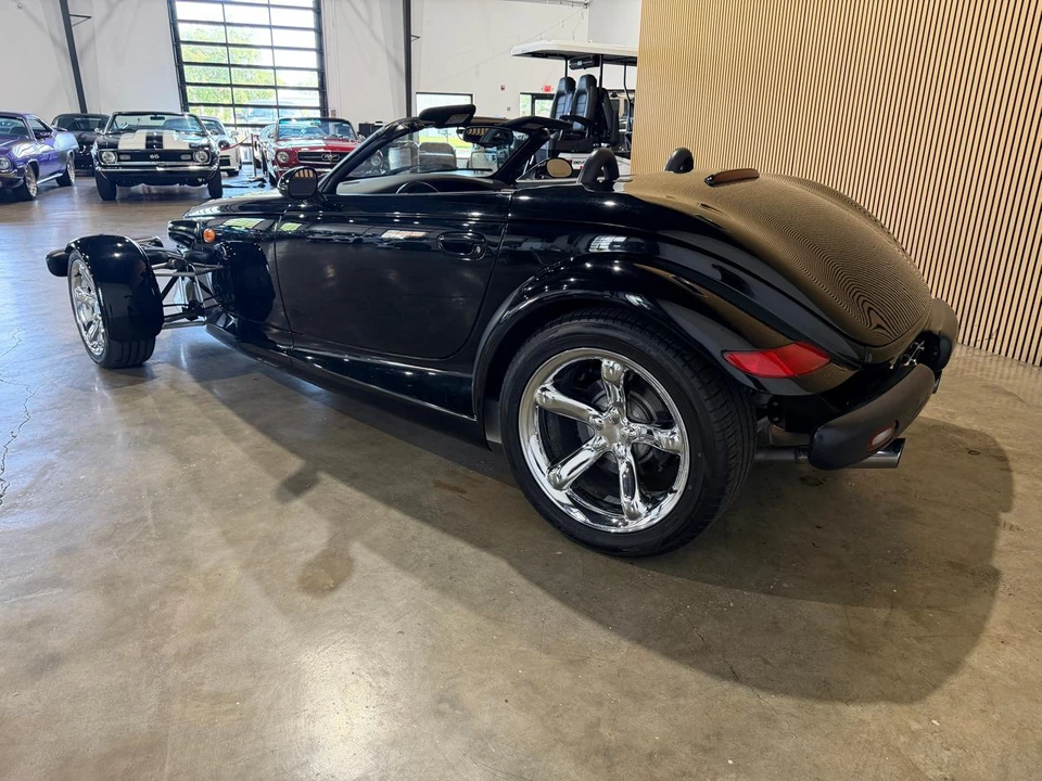 2000 Plymouth Prowler - Image 9 of 31