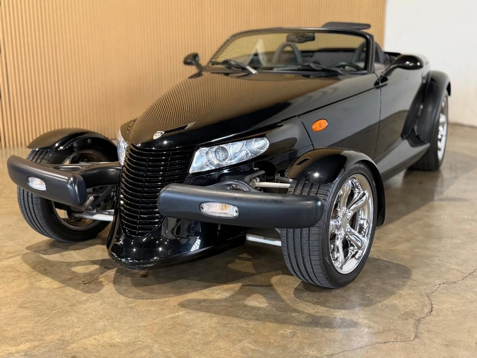2000 Plymouth Prowler - Image 4 of 31