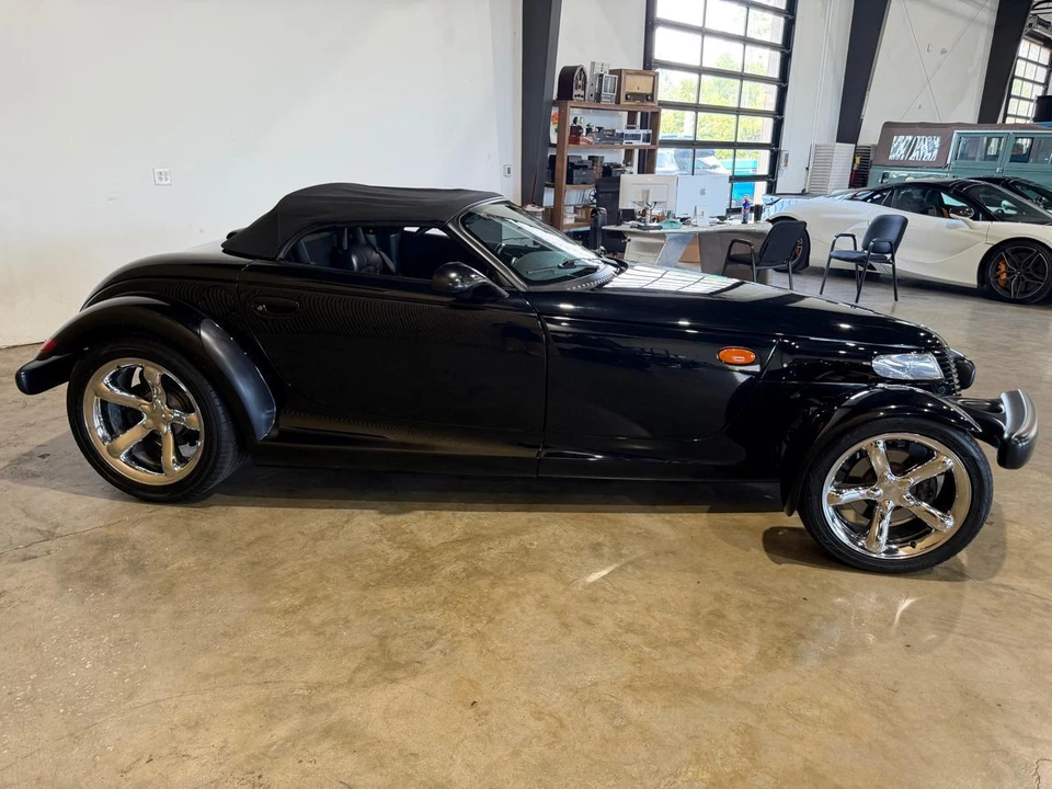 2000 Plymouth Prowler - Image 31 of 31