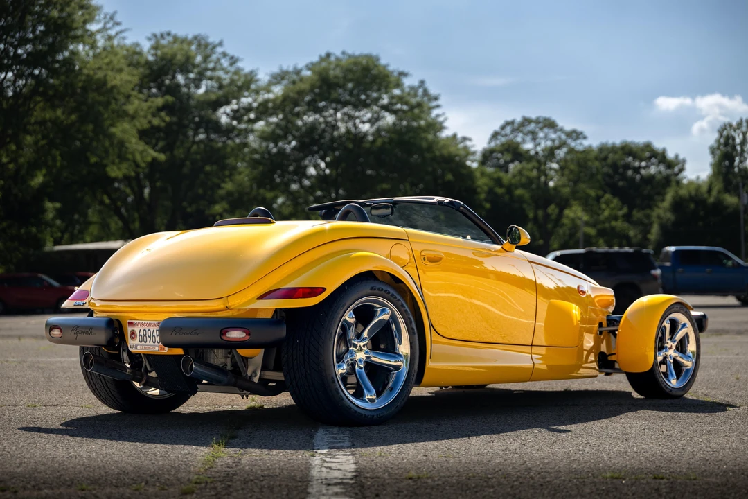 2000 Plymouth Prowler - Image 8 of 31