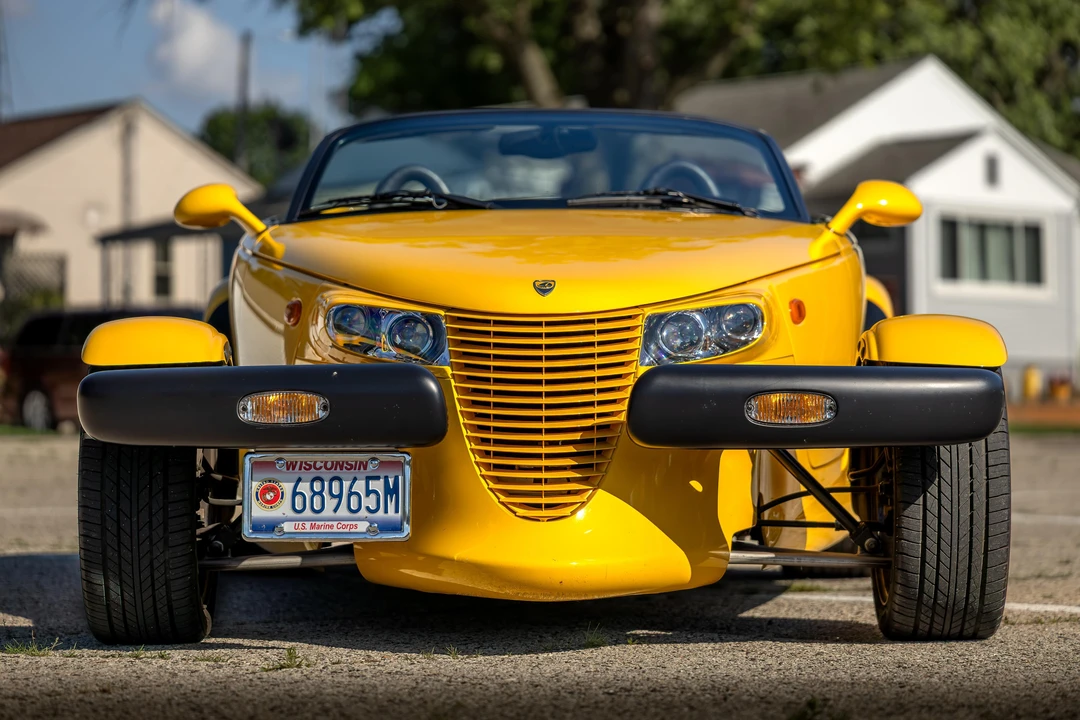 2000 Plymouth Prowler - Image 2 of 31