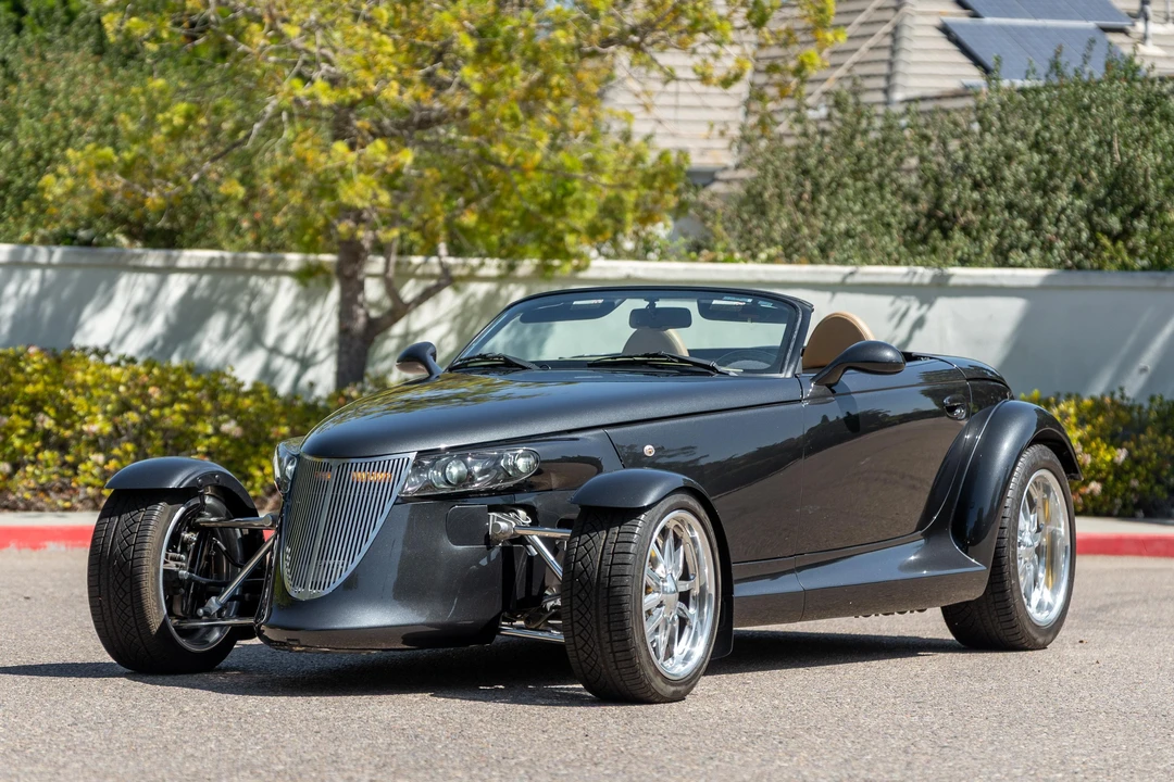 2000 Plymouth Prowler - Image 13 of 31