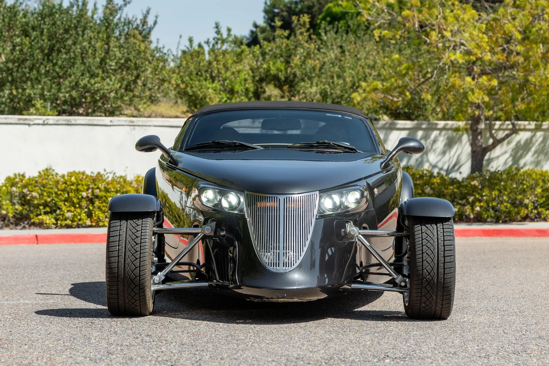 2000 Plymouth Prowler - Image 14 of 31