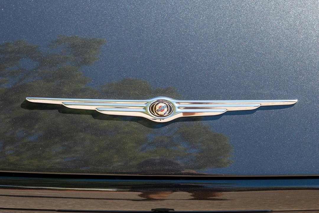2000 Plymouth Prowler - Image 28 of 31