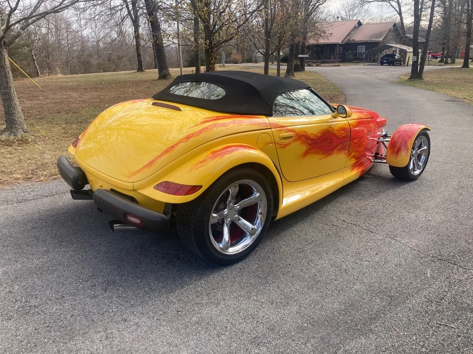 2000 Plymouth Prowler - Image 9 of 31