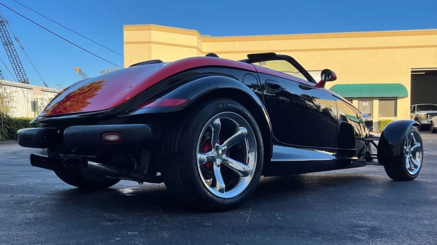2000 Plymouth Prowler - Image 2 of 25