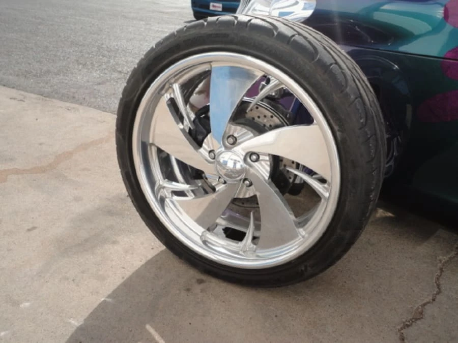 2000 Plymouth Prowler - Image 9 of 12