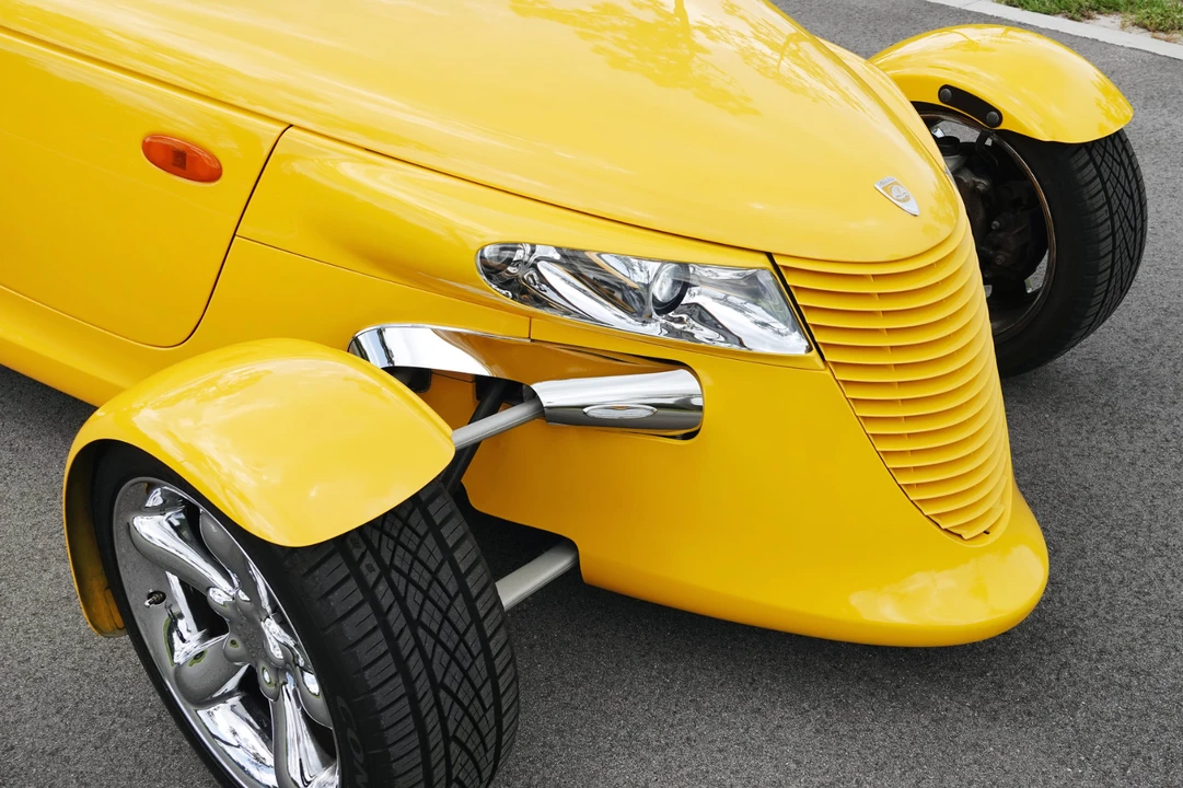 2000 Plymouth Prowler - Image 13 of 26