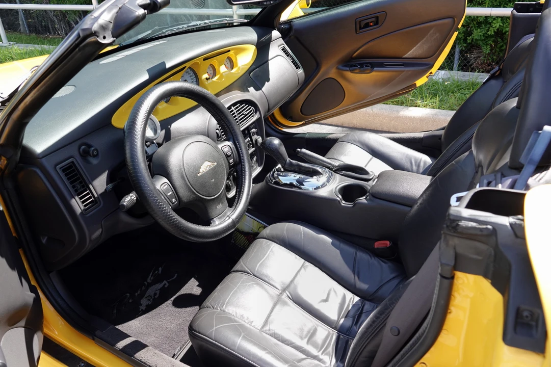 2000 Plymouth Prowler - Image 9 of 26