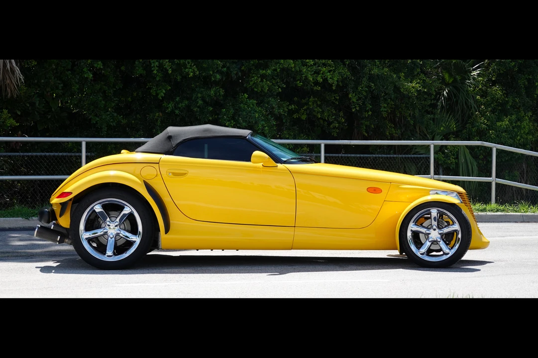 2000 Plymouth Prowler - Image 2 of 26