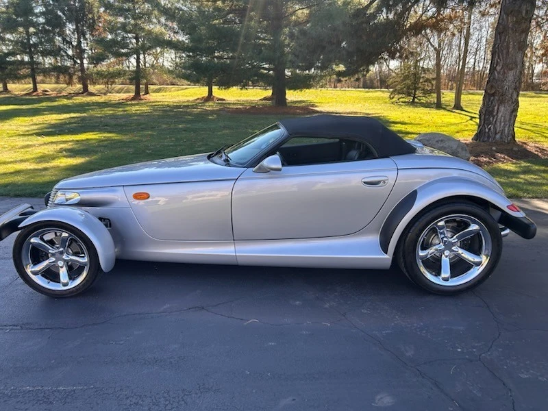 2000 Plymouth Prowler - Image 9 of 13