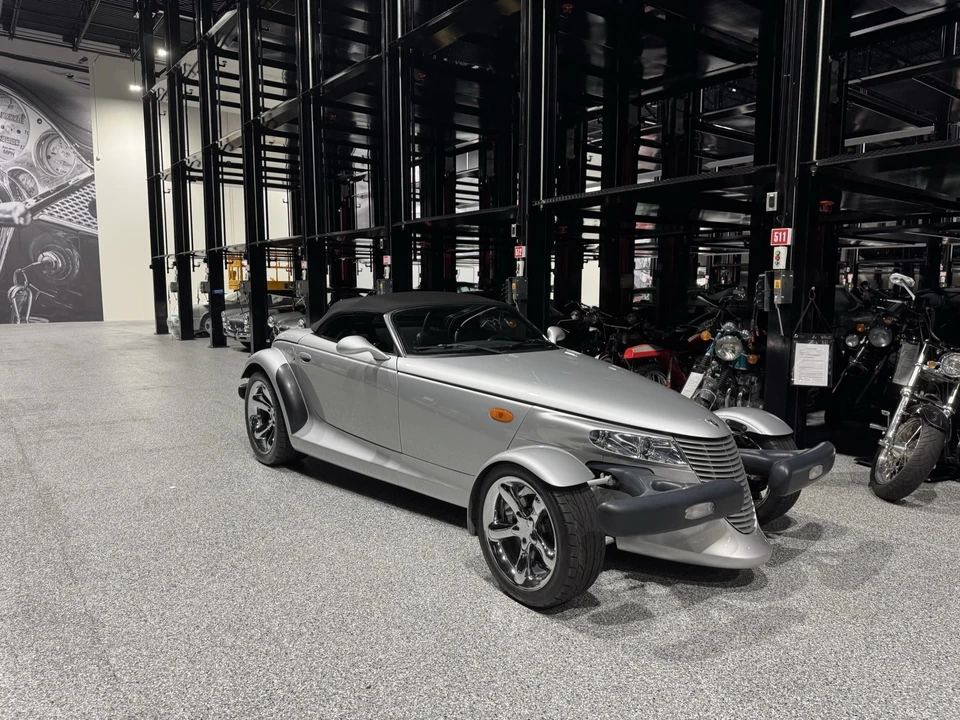 2000 Plymouth Prowler - Image 29 of 31
