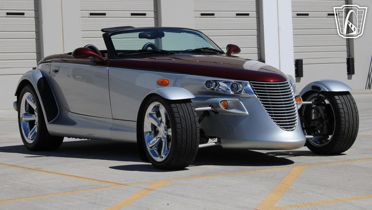 2000 Plymouth Prowler - Image 5 of 12