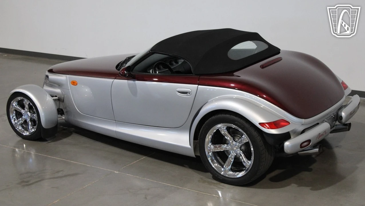 2000 Plymouth Prowler - Image 11 of 12
