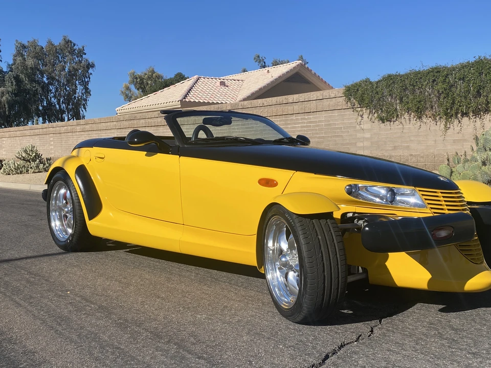 2000 Plymouth Prowler - Image 14 of 31