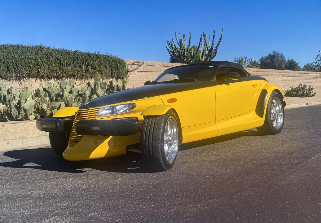 2000 Plymouth Prowler - Image 2 of 31