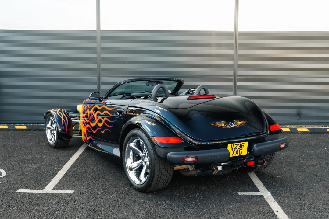 2000 Plymouth Prowler - Image 19 of 31