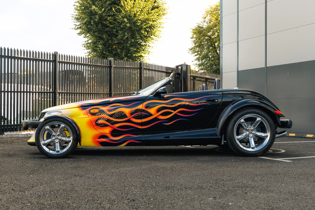 2000 Plymouth Prowler - Image 8 of 31
