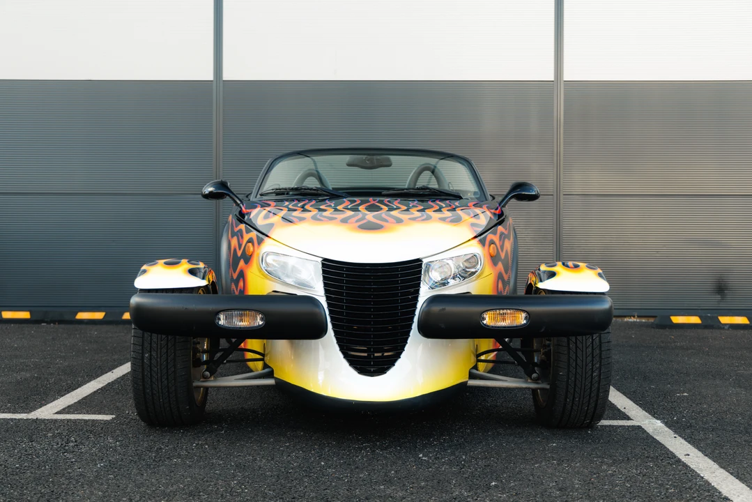 2000 Plymouth Prowler - Image 2 of 31