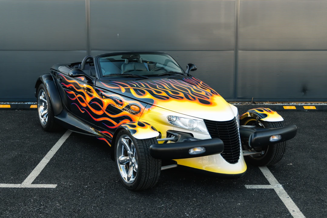 2000 Plymouth Prowler - Image 11 of 31