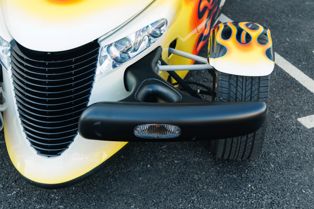 2000 Plymouth Prowler - Image 27 of 31