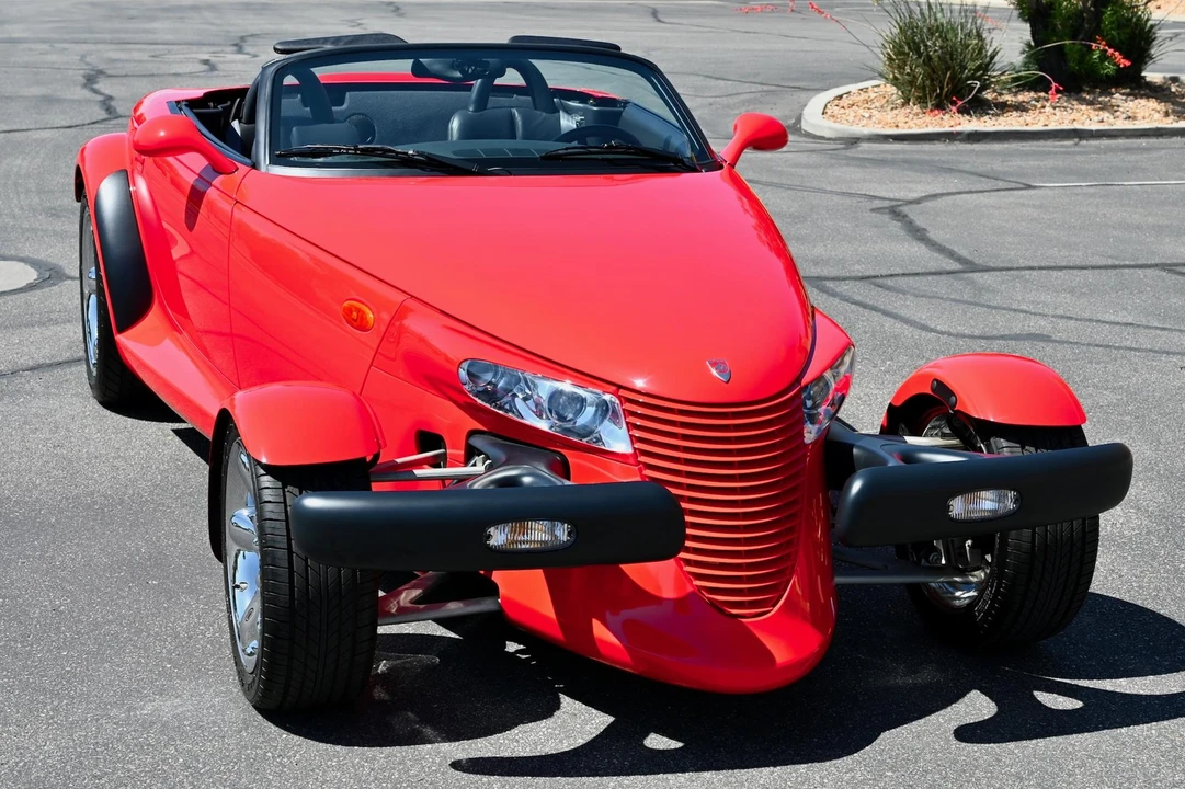 2000 Plymouth Prowler - Image 28 of 31