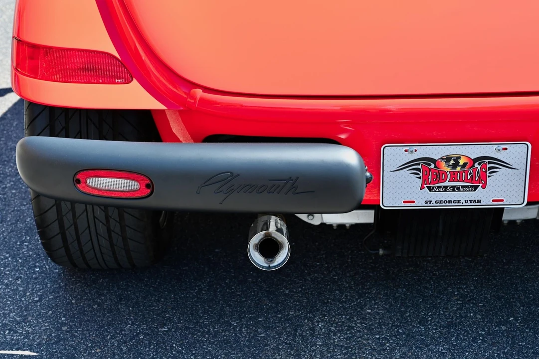 2000 Plymouth Prowler - Image 14 of 31