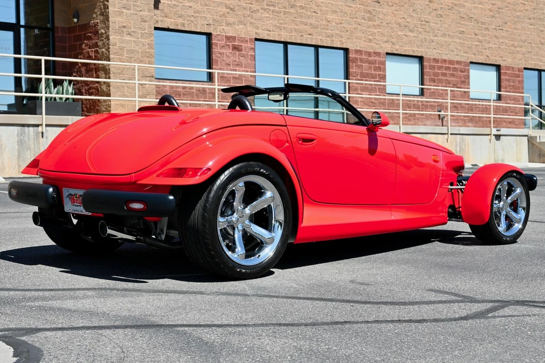 2000 Plymouth Prowler - Image 18 of 31