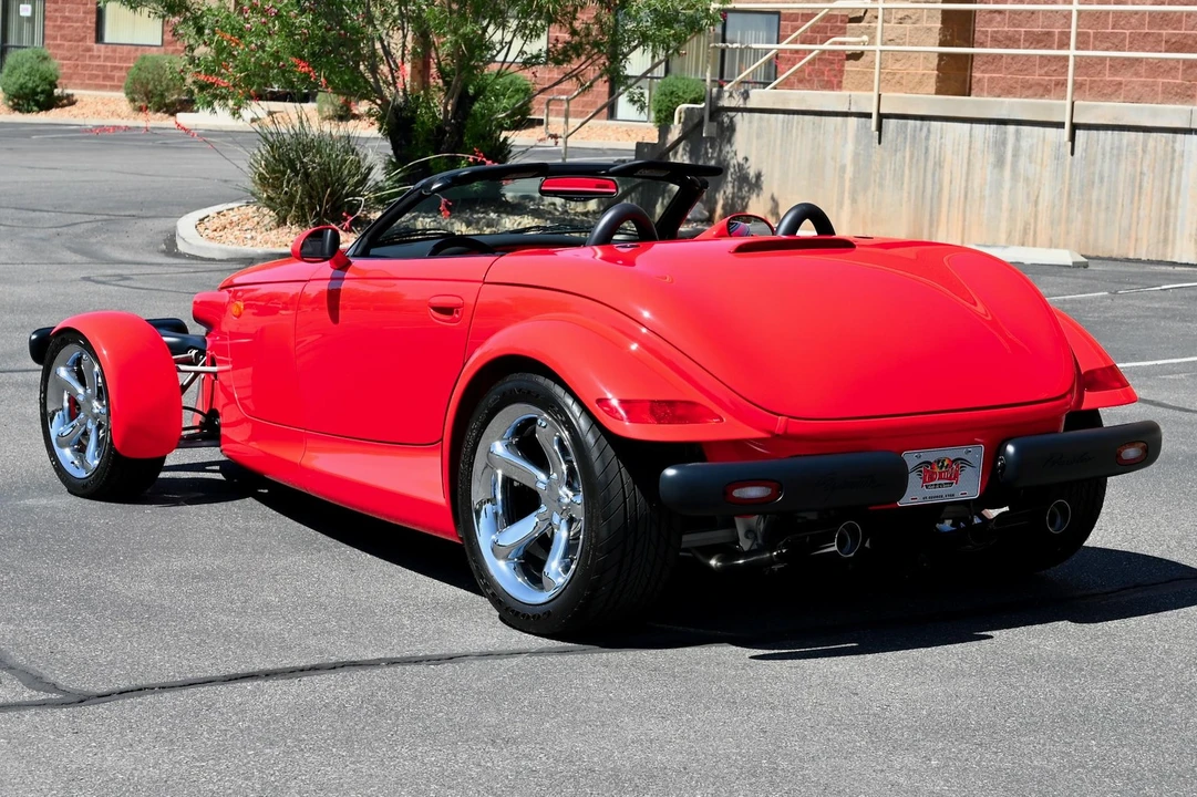 2000 Plymouth Prowler - Image 10 of 31