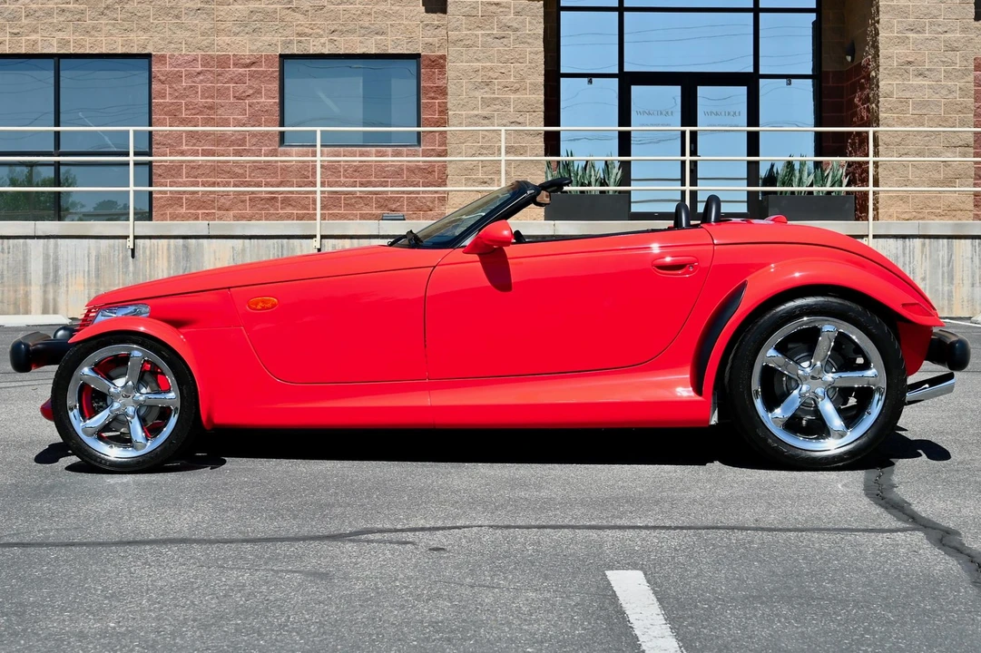 2000 Plymouth Prowler - Image 8 of 31