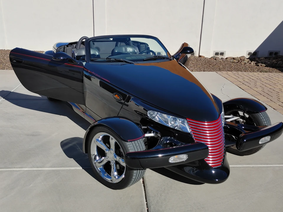 2000 Plymouth Prowler - Image 13 of 26