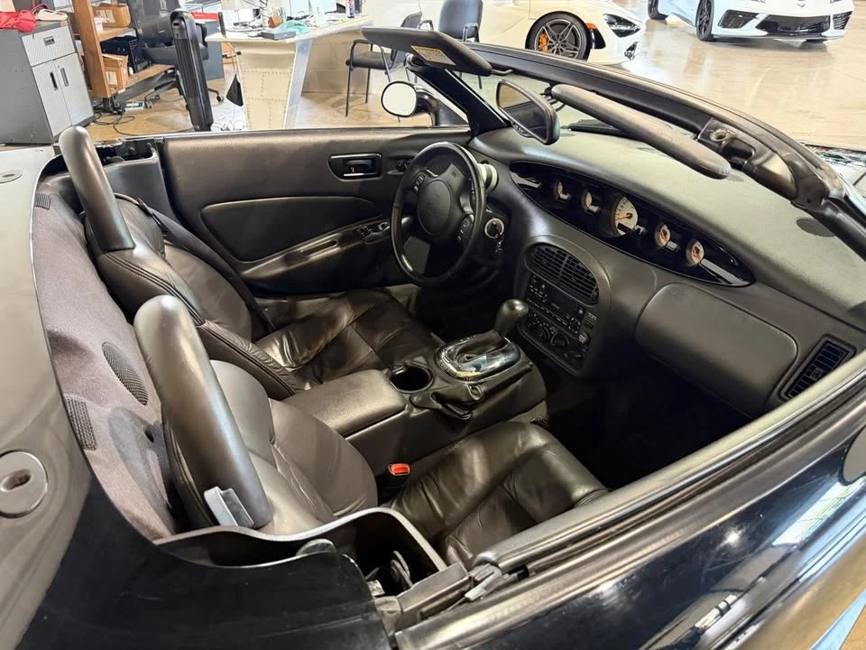 2000 Plymouth Prowler - Image 17 of 20