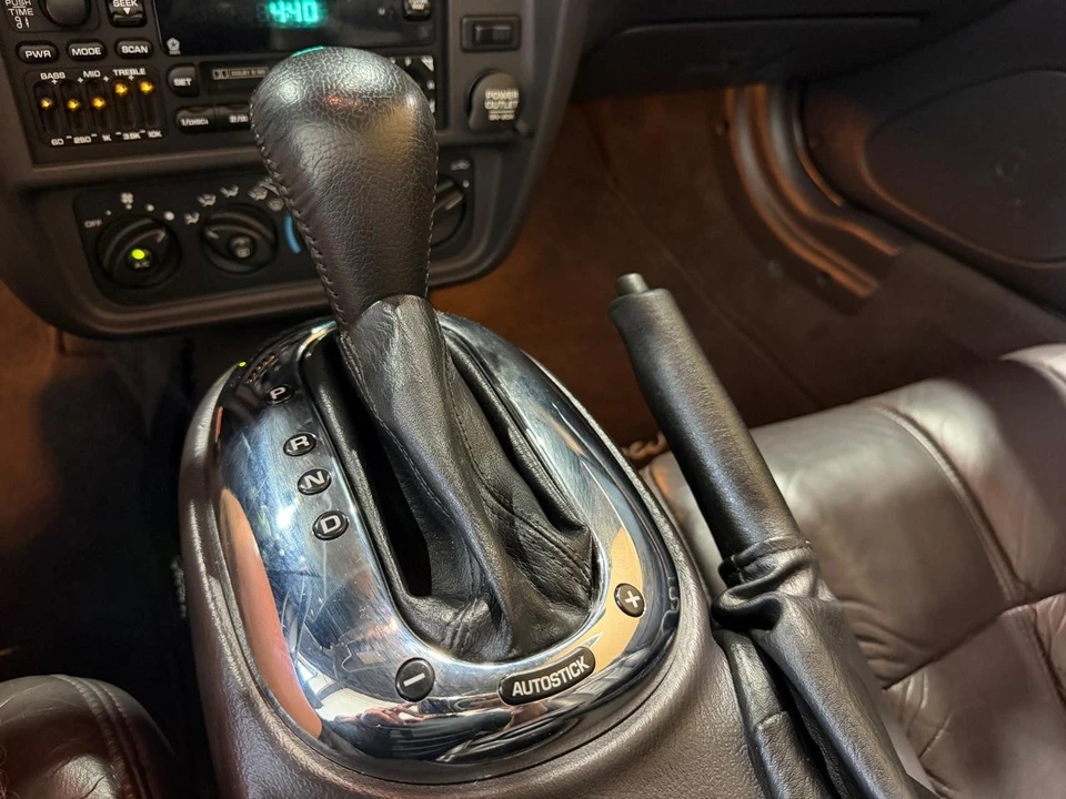 2000 Plymouth Prowler - Image 28 of 31