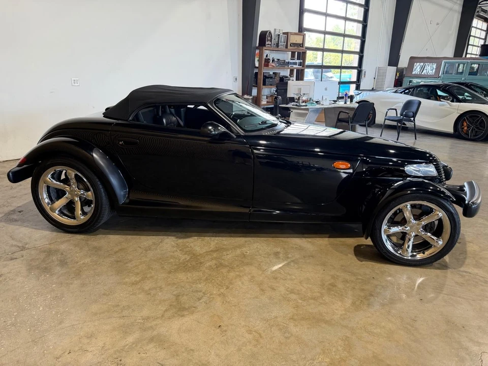 2000 Plymouth Prowler - Image 31 of 31