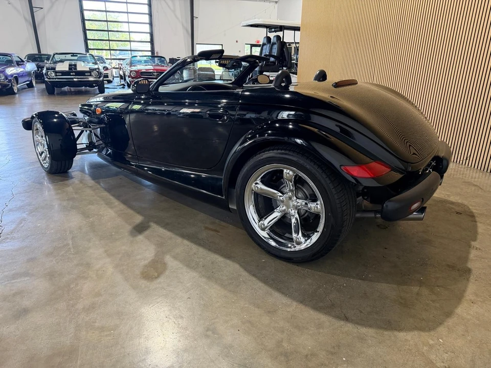 2000 Plymouth Prowler - Image 9 of 31
