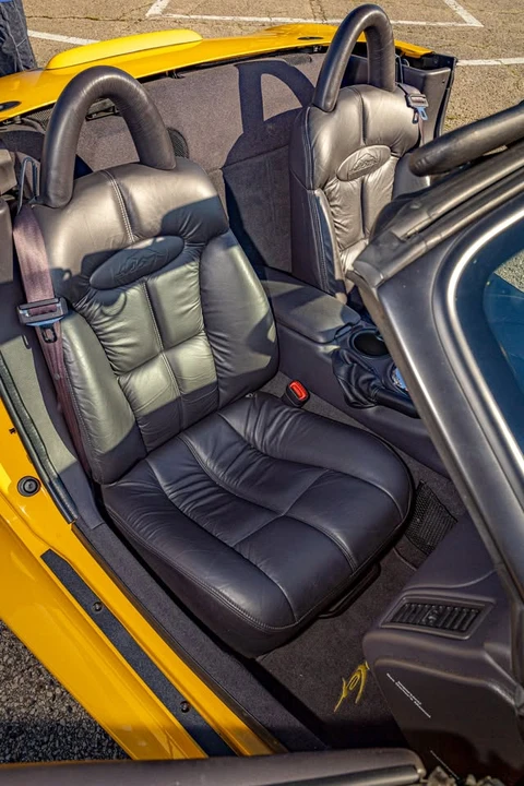 2000 Plymouth Prowler - Image 9 of 12