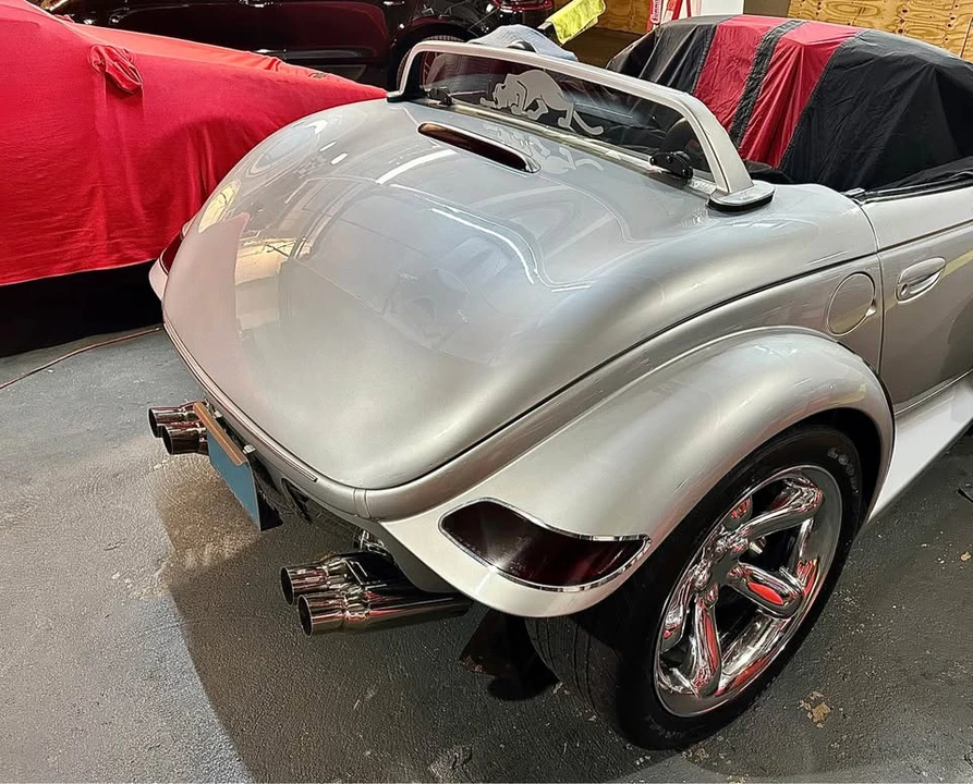 2000 Plymouth Prowler - Image 16 of 18