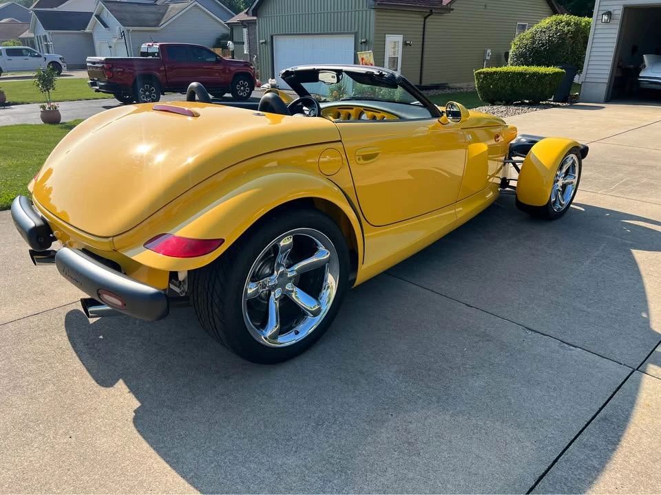 2000 Plymouth Prowler - Image 2 of 9