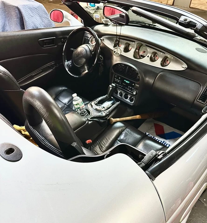 2000 Plymouth Prowler - Image 8 of 15