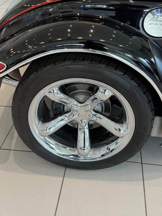 2000 Plymouth Prowler - Image 10 of 12