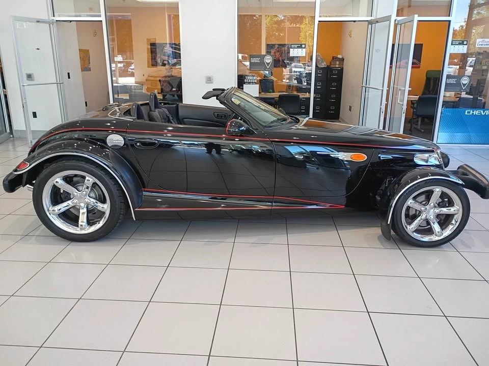 2000 Plymouth Prowler - Image 7 of 8
