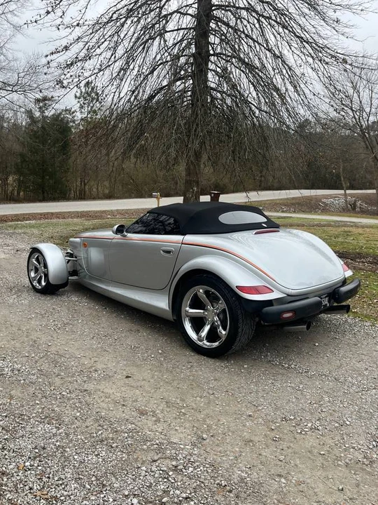 2000 Plymouth Prowler - Image 2 of 5