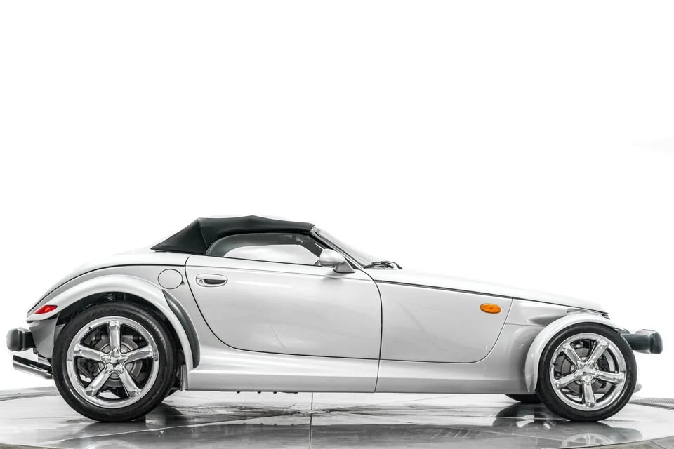 2000 Plymouth Prowler - Image 11 of 13