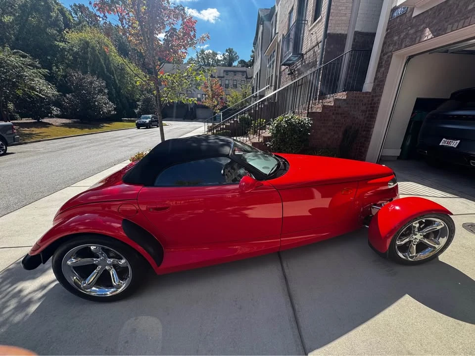 2000 Plymouth Prowler - Image 9 of 10