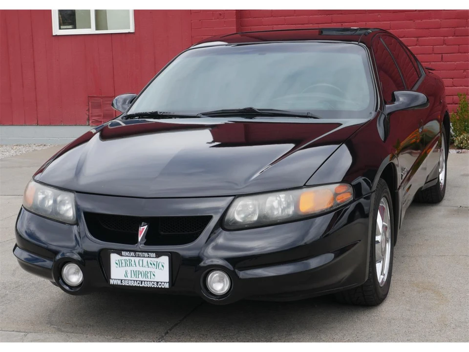 2000 Pontiac Bonneville 5th+ Gen - Image 2 of 31