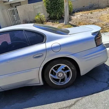 2000 Pontiac Bonneville SSEi Sedan 4D