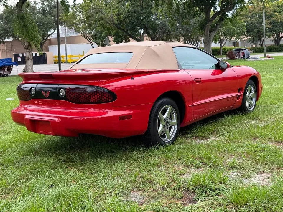 2000 Pontiac Firebird 4th Gen - Image 10 of 19