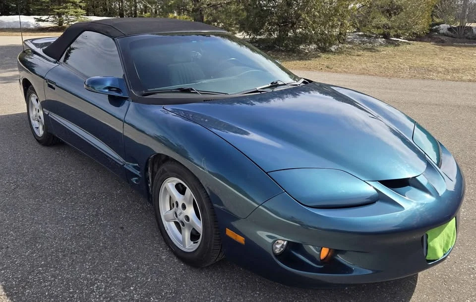 2000 Pontiac Firebird 4th Gen - Image 2 of 8