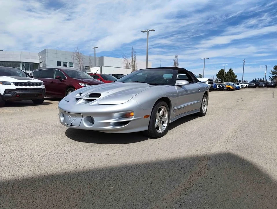2000 Pontiac Firebird 4th Gen - Image 2 of 7