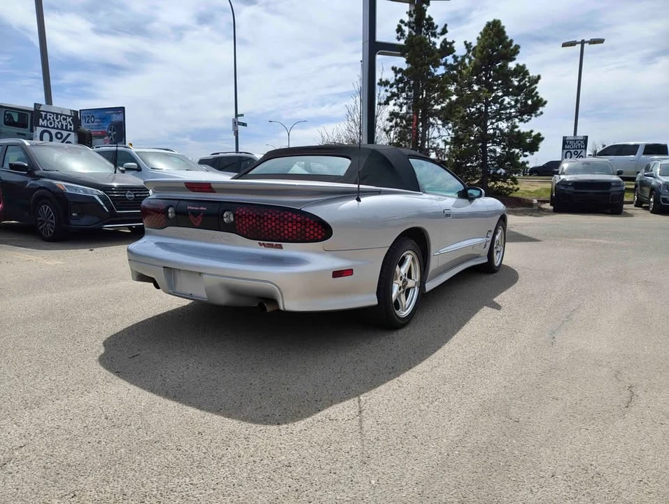 2000 Pontiac Firebird 4th Gen - Image 4 of 7
